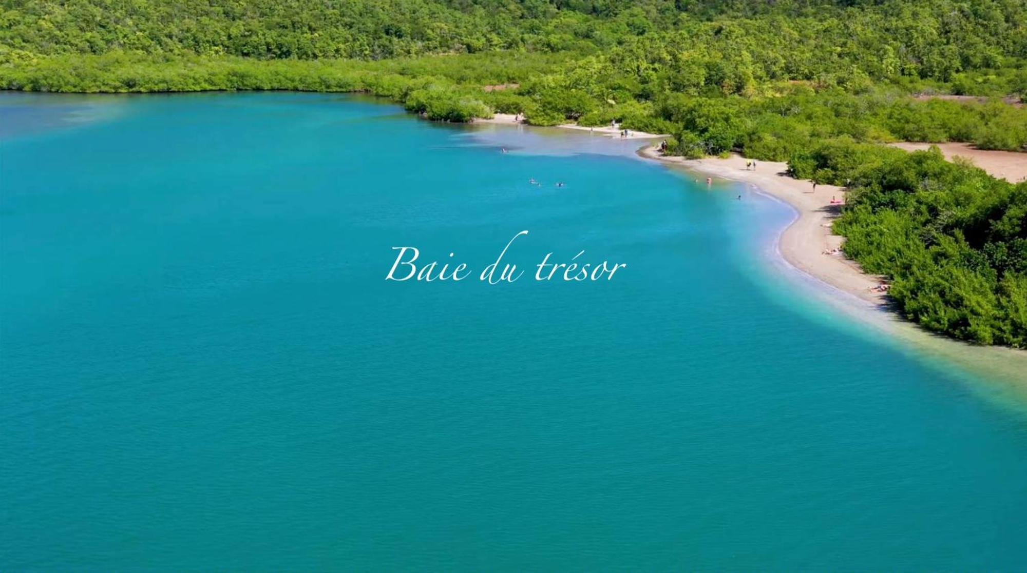 Les Bungalows De La Plage La Trinité Eksteriør bilde